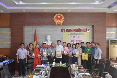 Họp Hội đồng đánh giá phân hạng sản phẩm OCOP năm 2025
