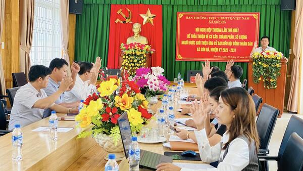 HỘI NGHỊ HIỆP THƯƠNG GIỚI THIỆU 40 NGƯỜI ỨNG CỬ HĐND XÃ NHIỆM KỲ 2026-2031